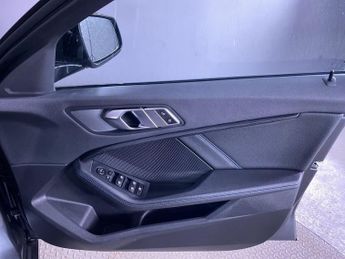 BMW 1 SERIES 1.5 118i M Sport (LCP) Hatchback 5dr Petrol DCT Euro 6 (s/s) (13