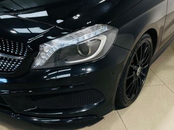 MERCEDES-BENZ A-CLASS 2.1 A220 CDI AMG Night Edition Hatchback 5dr Diesel 7G-DCT Euro 