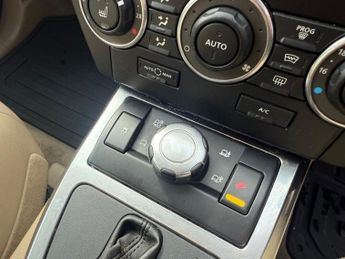 LAND ROVER FREELANDER 2 2.2 SD4 HSE SUV 5dr Diesel CommandShift 4WD-FINISHED IN ORKNEY G