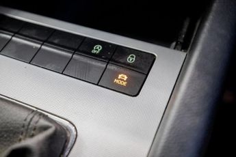 SKODA OCTAVIA 1.6 TDI SE Sport Estate 5dr Diesel DSG Euro 6 (s/s) (110 ps)