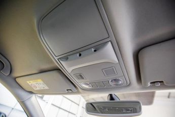 SKODA OCTAVIA 1.6 TDI SE Sport Estate 5dr Diesel DSG Euro 6 (s/s) (110 ps)