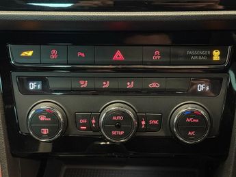 SEAT LEON 2.0 TSI Cupra 300 Hatchback 5dr Petrol DSG Euro 6 (s/s) (300 ps)