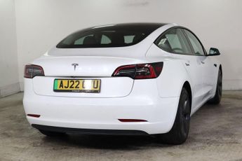 TESLA Model 3 Auto RWD 4dr