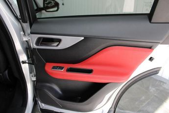 JAGUAR F-PACE 2.0 D180 R-Sport SUV 5dr Diesel Auto AWD Euro 6 (s/s) (180 ps)