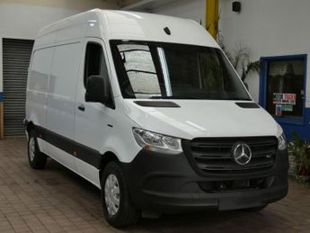 MERCEDES-BENZ eSprinter 55kWh Progressive Panel Van 5dr Electric Auto FWD L2 H2 20kW Cha