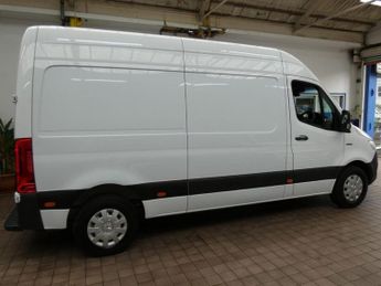 MERCEDES-BENZ eSprinter 55kWh Progressive Panel Van 5dr Electric Auto FWD L2 H2 20kW Cha