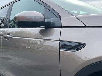 LAND ROVER DISCOVERY SPORT 2.2 SD4 HSE SUV 5dr Diesel Auto 4WD Euro 5 (s/s) (190 ps)