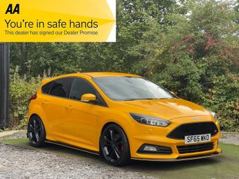 Ford Focus 2.0T EcoBoost ST-3 Hatchback 5dr Petrol Manual Euro 6 (s/s) (250