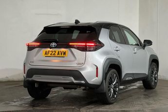 TOYOTA YARIS CROSS 1.5 VVT-h Dynamic SUV 5dr Petrol Hybrid E-CVT AWD Euro 6 (s/s) (