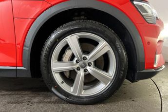 AUDI E-TRON 50 Technik SUV 5dr Electric Auto quattro 71.2kWh (313 ps) 360 De