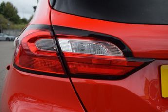 FORD FIESTA 1.0T EcoBoost MHEV Titanium Hatchback 5dr Petrol Hybrid DCT Euro