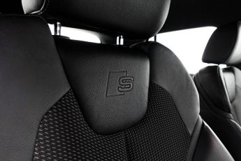 AUDI Q2 1.5 TFSI CoD 35 S line SUV 5dr Petrol S Tronic Euro 6 (s/s) (150