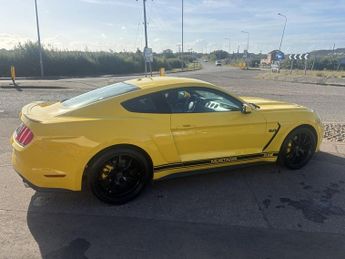 FORD MUSTANG GT 5.0