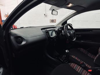 CITROEN C1 1.0 VTi Flair Hatchback 5dr Petrol Manual Euro 6 (s/s) (72 ps)