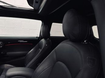 MINI Electric Hatch Cooper SE 32.6kWh Level 3 Hatchback 3dr Electric Auto (184 ps)