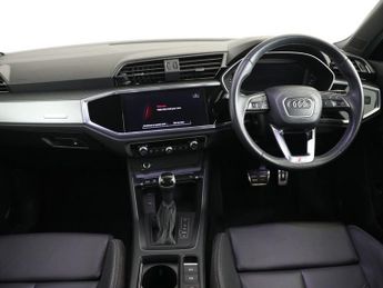 AUDI Q3 1.5 TFSI CoD 35 S line SUV 5dr Petrol S Tronic Euro 6 (s/s) (150