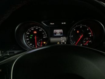 MERCEDES-BENZ A-CLASS 2.1 A220d AMG Line Hatchback 5dr Diesel 7G-DCT Euro 6 (s/s) (177