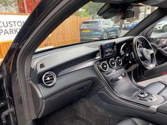 MERCEDES-BENZ GLC 2.1 GLC250d AMG Line (Premium) SUV 5dr Diesel G-Tronic 4MATIC Eu