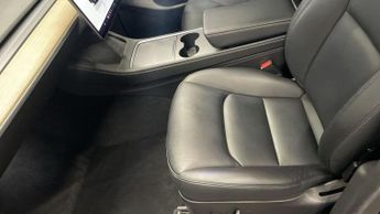 TESLA MODEL Y (Dual Motor) Long Range SUV 5dr Electric Auto 4WDE (384 bhp)