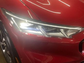 FORD MUSTANG MACH-E Extended Range 91kWh Premium SUV 5dr Electric Automatic AWD (351