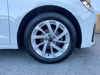 AUDI A1 1.0 TFSI 25 Sport Sportback 5dr Petrol S Tronic Euro 6 (s/s) (95