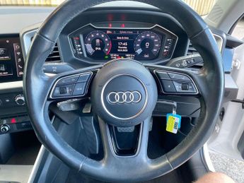 AUDI A1 1.0 TFSI 25 Sport Sportback 5dr Petrol S Tronic Euro 6 (s/s) (95
