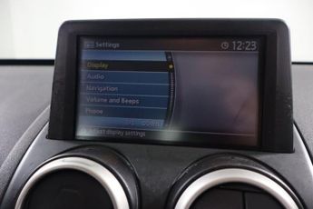 NISSAN QASHQAI 1.6 Acenta Hatchback 5dr Petrol Manual 2WD (159 g/km, 113 bhp)