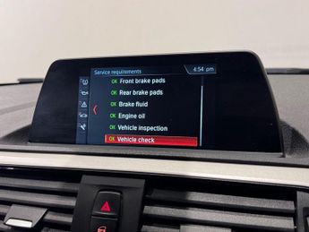 BMW 1 SERIES 1.5 118i SE Business Hatchback 5dr Petrol Auto Euro 6 (s/s) (136