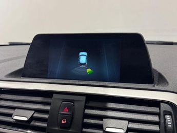 BMW 1 SERIES 1.5 118i SE Business Hatchback 5dr Petrol Auto Euro 6 (s/s) (136