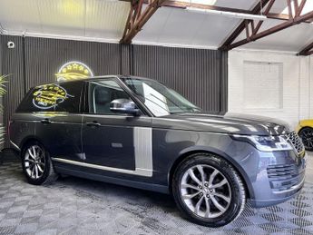 LAND ROVER RANGE ROVER 3.0 SD V6 Vogue SUV 5dr Diesel Auto 4WD Euro 6 (s/s) (275 ps)