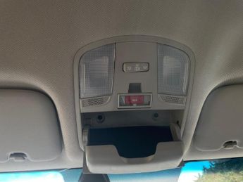 HYUNDAI IONIQ 1.6 h-GDi Premium SE Hatchback 5dr Petrol Hybrid DCT Euro 6 (s/s