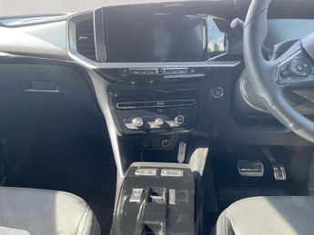 VAUXHALL MOKKA ELECTRIC 50kWh Ultimate SUV 5dr Electric Auto (136 ps)