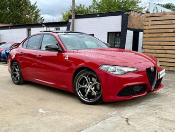 Alfa Romeo Giulia 2.0T Veloce Saloon 4dr Petrol Auto Euro 6 (s/s) (320 ps)