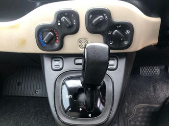 FIAT PANDA 0.9 TwinAir Easy Hatchback 5dr Petrol Dualogic Euro 5 (s/s) (85 