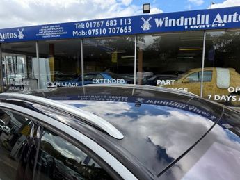 VOLKSWAGEN ID.4 Pure 52kWh Life SUV 5dr Electric Auto (148 ps)