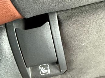 VOLKSWAGEN ID.4 Pure 52kWh Life SUV 5dr Electric Auto (148 ps)