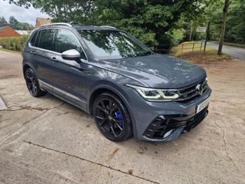 Volkswagen Tiguan 2.0 TSI R SUV 5dr Petrol DSG 4Motion Euro 6 (s/s) (320 ps)