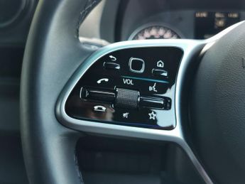 MERCEDES-BENZ SPRINTER 315 2.0 CDI 3.5T FWD L2 H2 PREMIUM 9G PanelVan