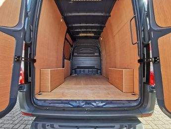 MERCEDES-BENZ SPRINTER 315 2.0 CDI 3.5T FWD L2 H2 PREMIUM 9G PanelVan