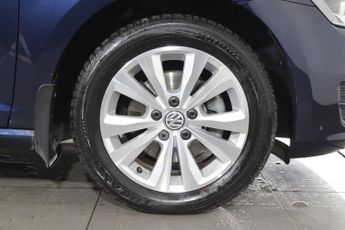 VOLKSWAGEN GOLF 1.4 TSI BlueMotion Tech SE Hatchback 5dr Petrol DSG Euro 5 (s/s)