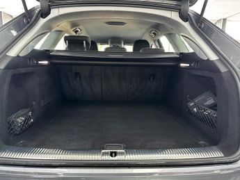 AUDI A4 AVANT 3.0 TDI V6 Sport Estate 5dr Diesel S Tronic Euro 6 (s/s) (218 ps
