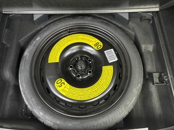 AUDI A4 AVANT 3.0 TDI V6 Sport Estate 5dr Diesel S Tronic Euro 6 (s/s) (218 ps