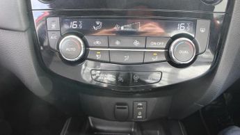 NISSAN X-TRAIL 1.3 DIG-T Acenta Premium SUV 5dr Petrol DCT Auto Euro 6 (s/s) (1