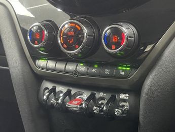 MINI COUNTRYMAN 2.0 Cooper D SUV 5dr Diesel Auto Euro 6 (s/s) (150 ps)