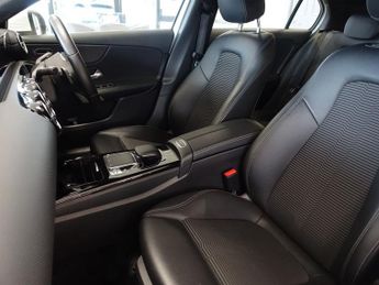 MERCEDES-BENZ A-CLASS 1.5 A180d Sport (Executive) Hatchback 5dr Diesel 7G-DCT Euro 6 (