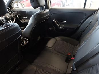 MERCEDES-BENZ A-CLASS 1.5 A180d Sport (Executive) Hatchback 5dr Diesel 7G-DCT Euro 6 (