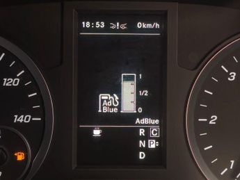 MERCEDES-BENZ VITO 2.0 116 CDI Progressive Panel Van 5dr Diesel G-Tronic RWD L3 Eur