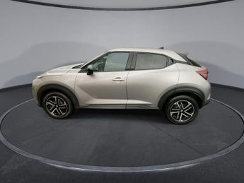 NISSAN JUKE 1.0 DIG-T N-Connecta SUV 5dr Petrol DCT Auto Euro 6 (s/s) (114 p
