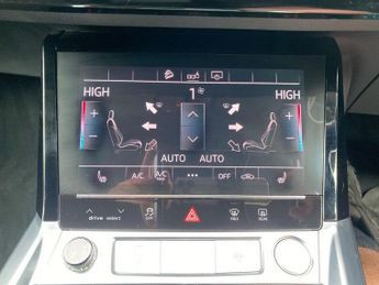 AUDI E-TRON 55 SUV 5dr Electric Auto quattro 95kWh (408 ps)