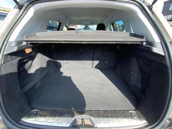 PEUGEOT 2008 1.6 VTi Allure SUV 5dr Petrol Auto Euro 5 (120 ps)